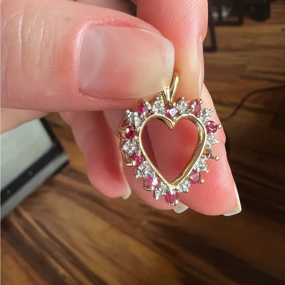 Diamond and ruby - Picture 8 of 13